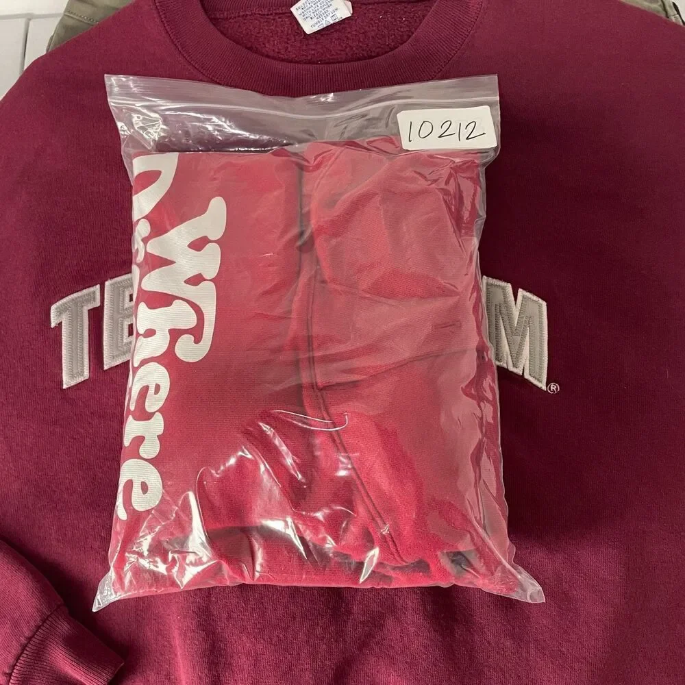 Uniqlo Hoodie Mens Extra Small Red Verdy Where Dreamers Become Doers Cotton